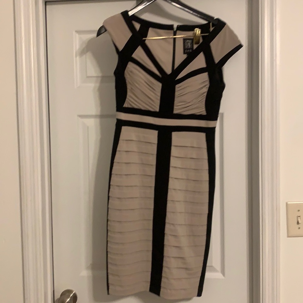 Body Con style dress, Tan &  Black